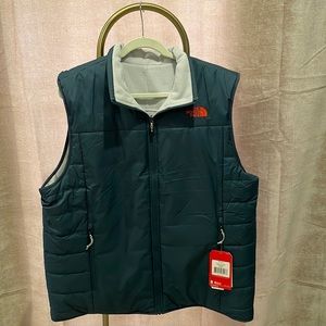 Men’s hunter green light weight vest